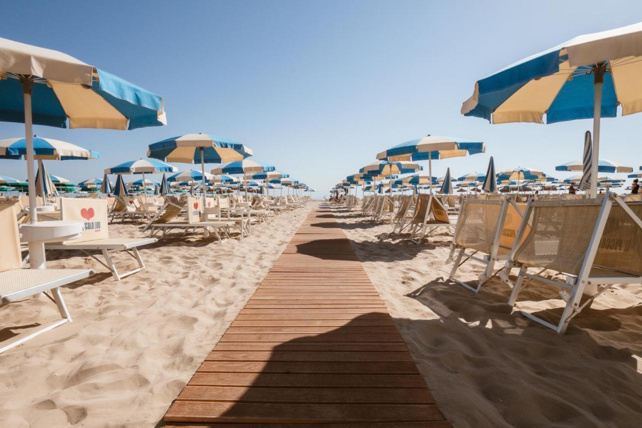 Hotel Villa Del Mare セニガッリア エクステリア 写真