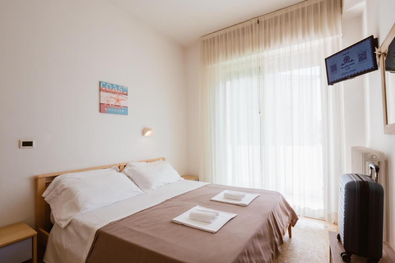 Hotel Villa Del Mare セニガッリア エクステリア 写真